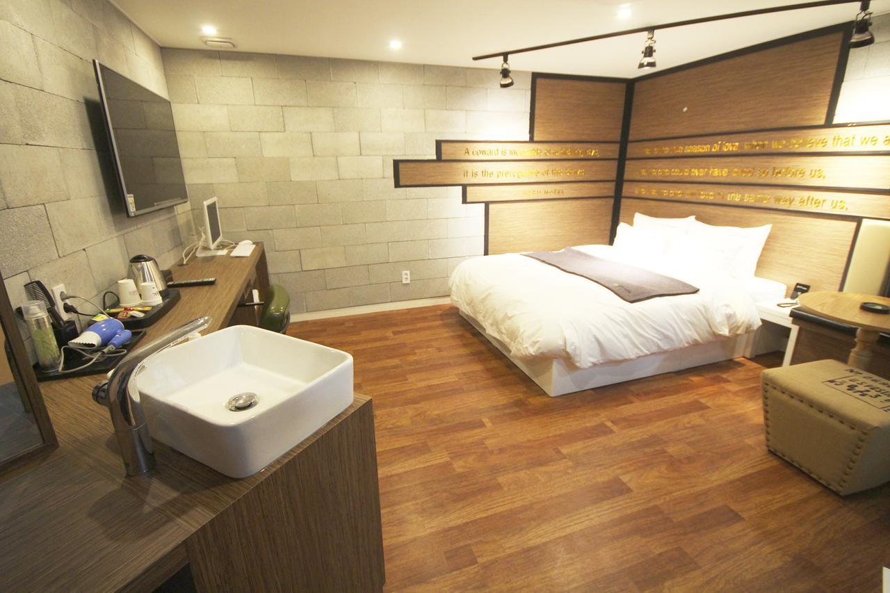 Haru Hotel Gimhae Buitenkant foto