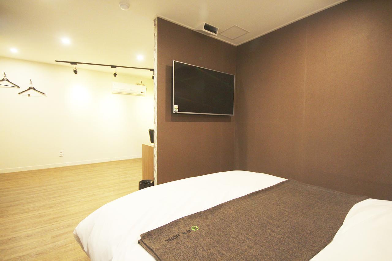 Haru Hotel Gimhae Buitenkant foto
