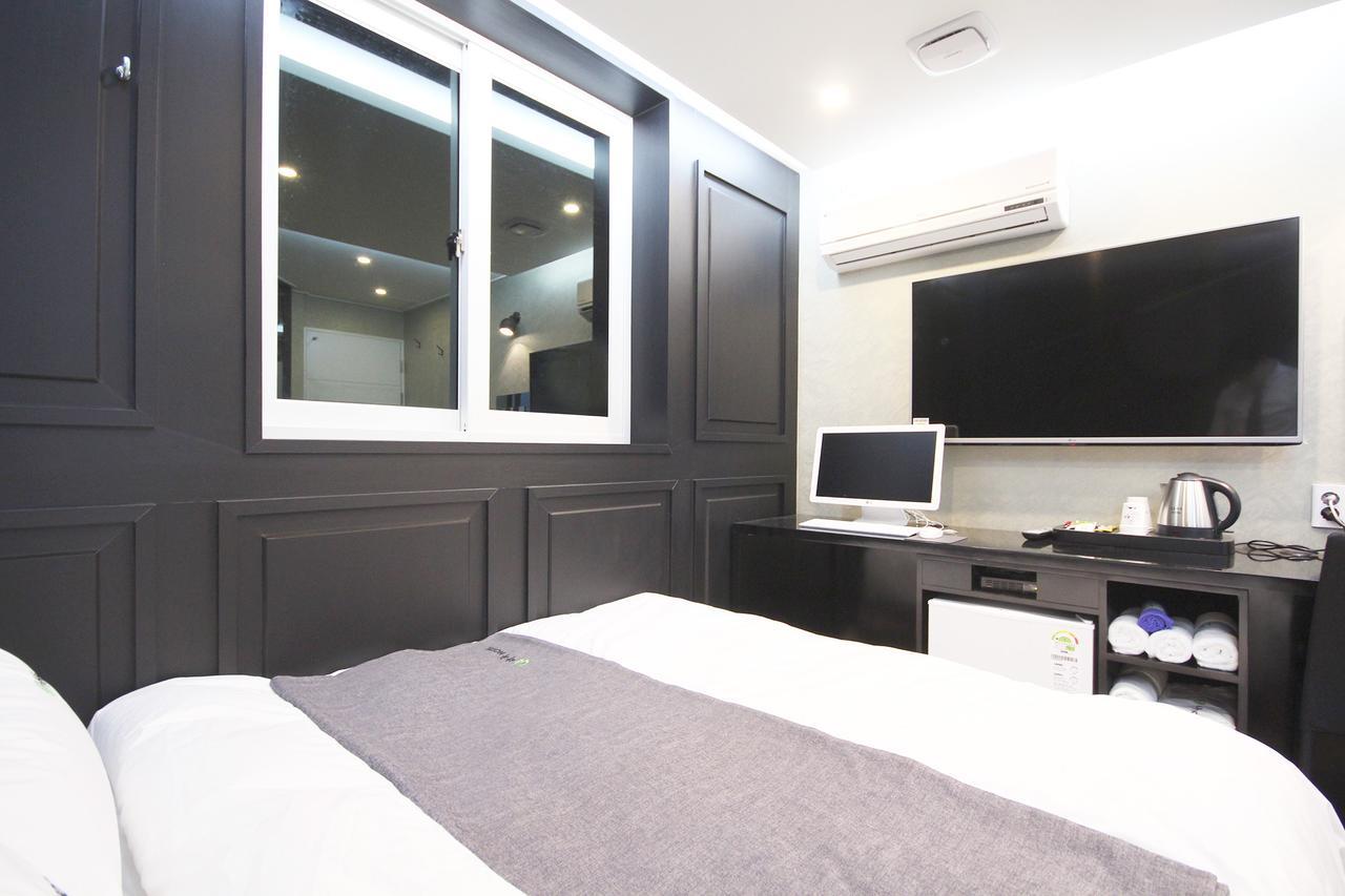 Haru Hotel Gimhae Buitenkant foto