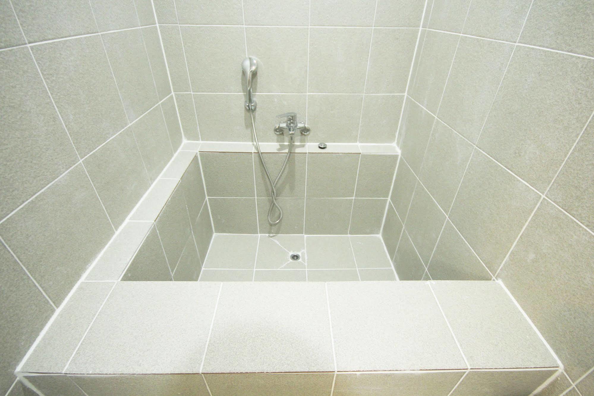 Haru Hotel Gimhae Buitenkant foto